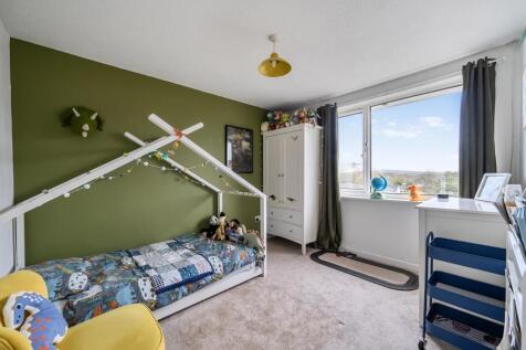 1385916-11-69282937bbefa