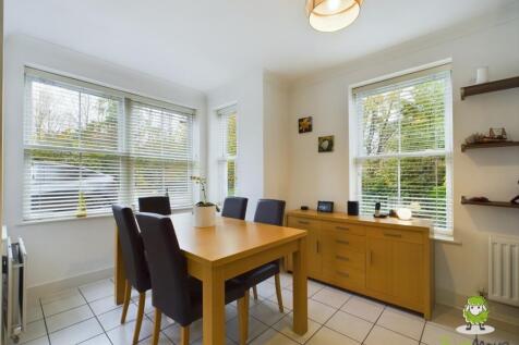Kitchen - Diner 