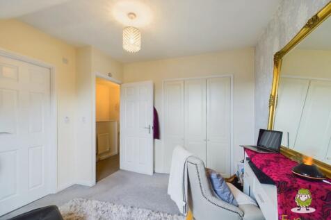 Bedroom5-min