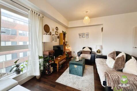Living area 4