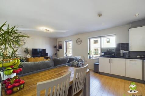 Living Room - Kitchen