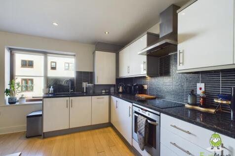 Living Room - Kitchen