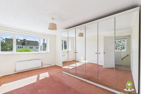 EweMove Basingstoke Estate Agents Chandler Road