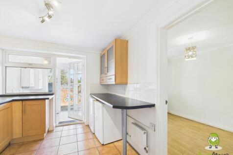 EweMove Basingstoke Estate Agents