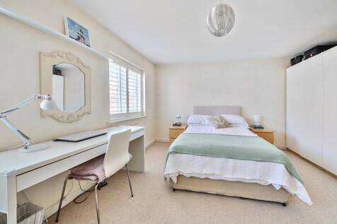 EweMove Basingstoke Estate Agents 