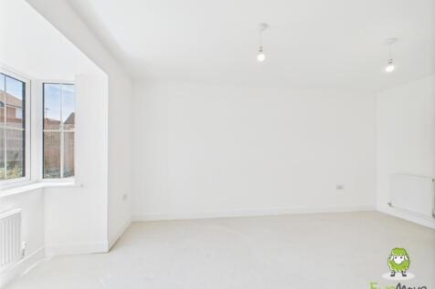 CAM03778G0-PR0222-STILL009