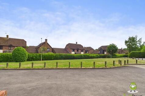 EweMove Estate Agents Basingstoke - Chaldon Green 