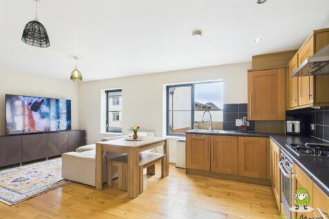 EweMove Estate Agents Basingstoke 