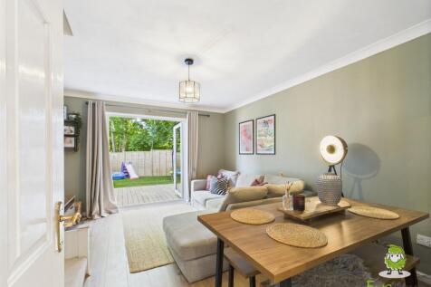 EweMove Estate Agents Basingstoke - Lime Gardens 