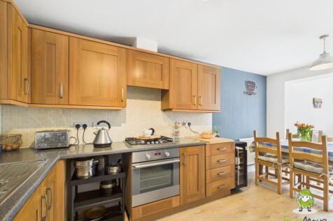 EweMove Estate Agents Basingstoke