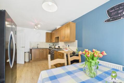 EweMove Estate Agents Basingstoke