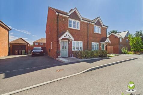EweMove Basingstoke Church Acre External