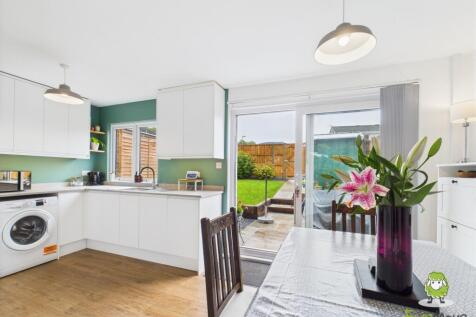 EweMove Estate Agents Basingstoke 