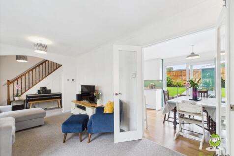 EweMove Estate Agents Basingstoke 