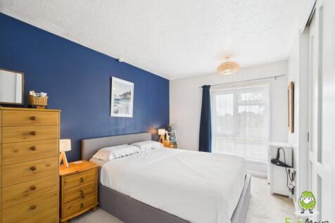 EweMove Estate Agents Basingstoke 