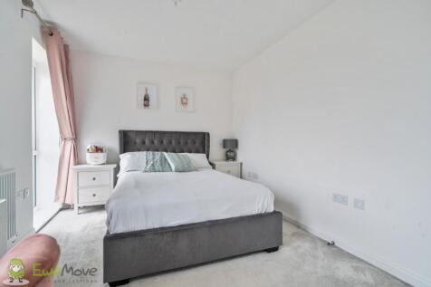 EweMove Estate Agents Basingstoke