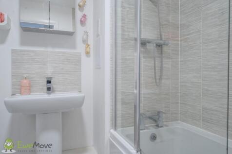 EweMove Estate Agents Basingstoke