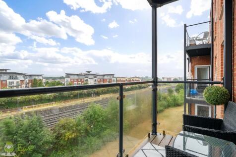 EweMove Estate Agents Basingstoke
