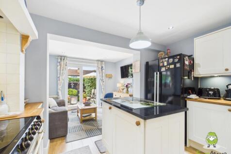 EweMove Estate Agents Basingstoke
