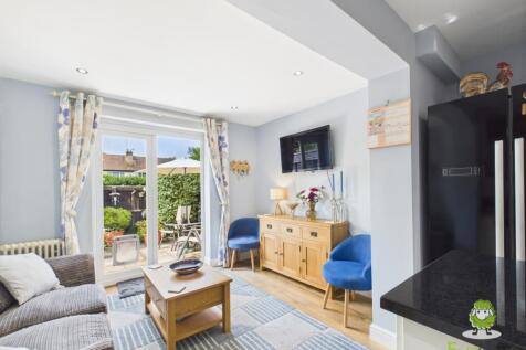EweMove Estate Agents Basingstoke