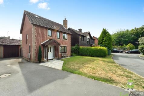 EweMove Basingstoke Olivers Close 