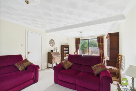 EweMove Basingstoke Olivers Close 