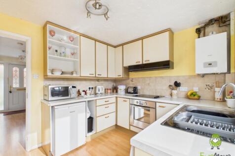 EweMove Basingstoke Olivers Close 