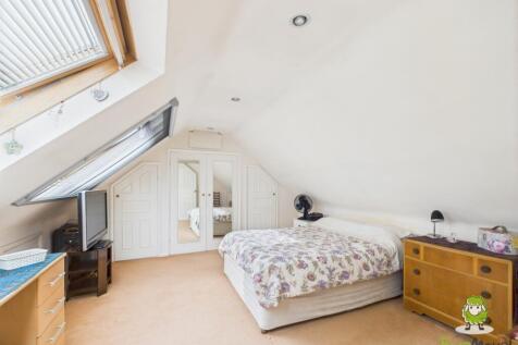 EweMove Basingstoke Olivers Close 