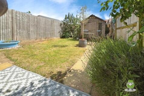 EweMove Estate Agents Basingstoke - Wolfson Drive 