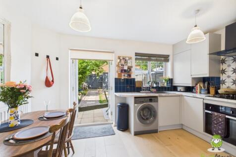 EweMove Basingstoke Estate Agents