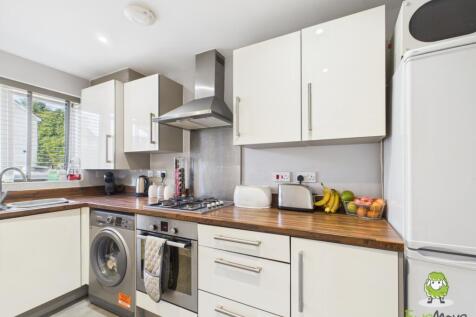 EweMove Estate Agents Basingstoke 