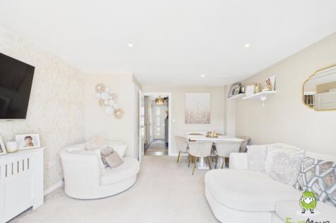 EweMove Estate Agents Basingstoke 