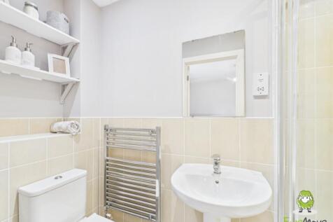 EweMove Estate Agents Basingstoke 