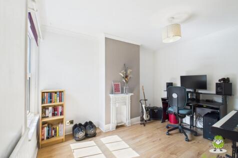 EweMove Estate Agents Basingstoke
