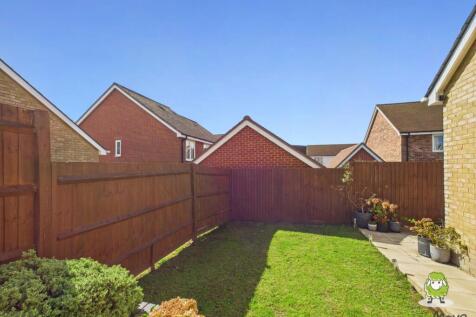 EweMove Estate Agents Basingstoke - Appian Way 
