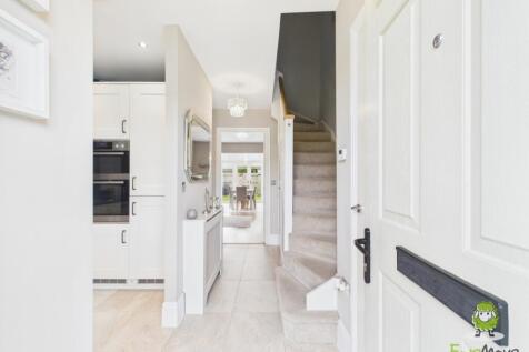 EweMove Estate Agents Basingstoke - Warham Road - 