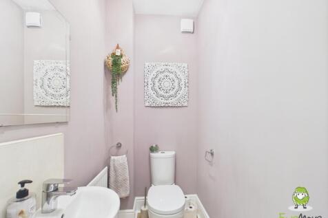 EweMove Estate Agents Basingstoke - Warham Road - 