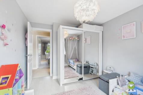 EweMove Estate Agents Basingstoke - Warham Road - 