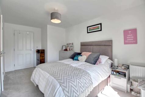 Bedroom 1 (Double with Ensuite)