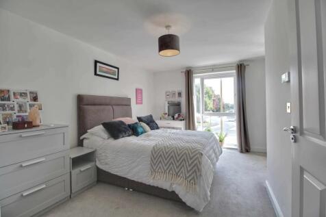 Bedroom 1 (Double with Ensuite)