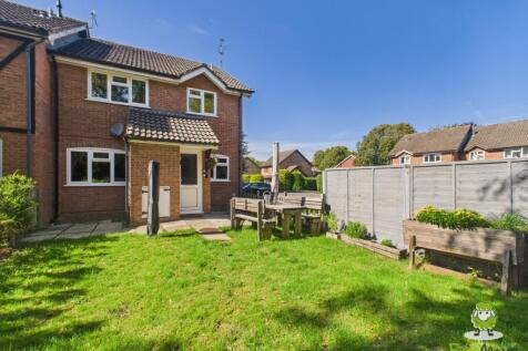EweMove Estate Agents Basingstoke - Nursery Close 