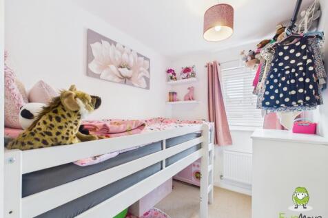 EweMove Estate Agents Basingstoke - Hewitt Road - 