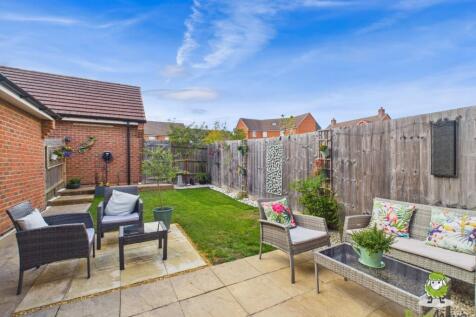 EweMove Estate Agents Basingstoke - Hewitt Road - 