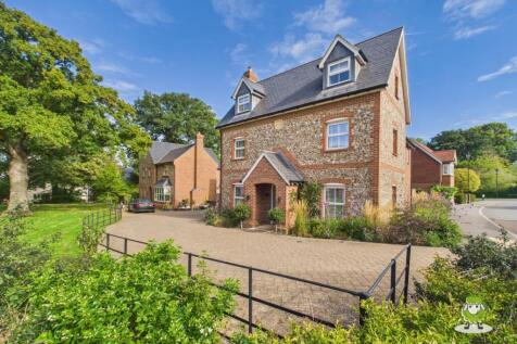 EweMove Estate Agents Basingstoke - Dovecote Way