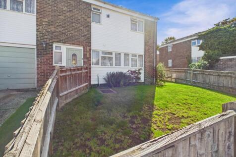 EweMove Basingstoke Estate Agents - Cleveland Clos