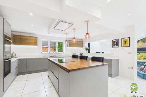 EweMove Estate Agents Basingstoke - Kings Road