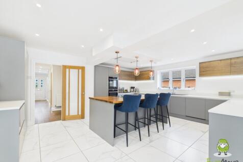 EweMove Estate Agents Basingstoke - Kings Road