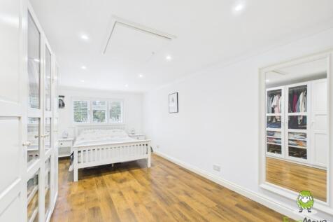 EweMove Estate Agents Basingstoke - Kings Road