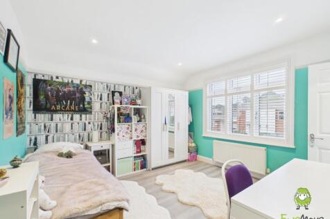 EweMove Estate Agents Basingstoke - Kings Road