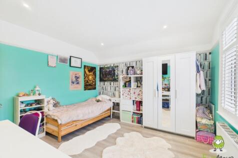 EweMove Estate Agents Basingstoke - Kings Road